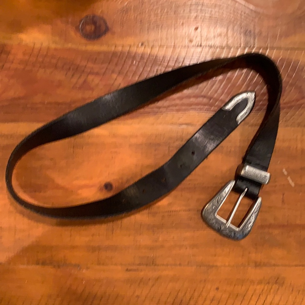 Black Leather belt, etched sliver buckle. Size small.